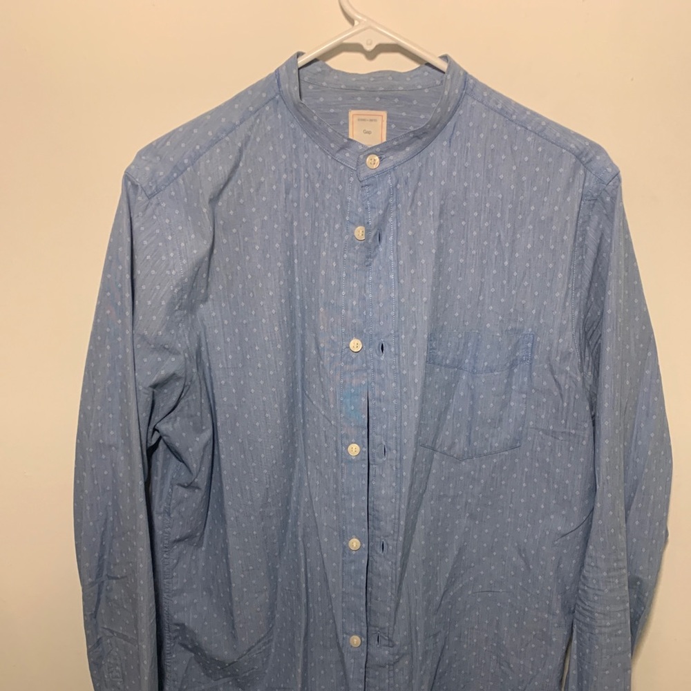 Band collar light button up